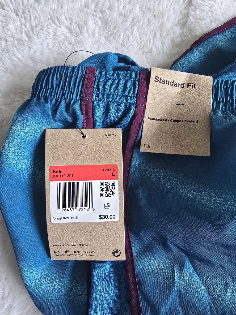 Nike girls standard